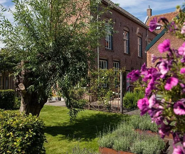 Bed and Breakfast Monument076 3*