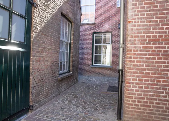 Monument076 Bed and Breakfast Etten-Leur