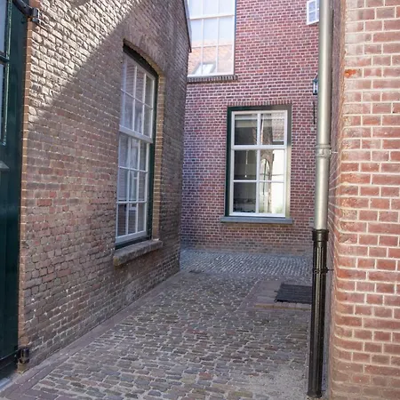 Bed & Breakfast Monument076 Etten-leur Отель типа 