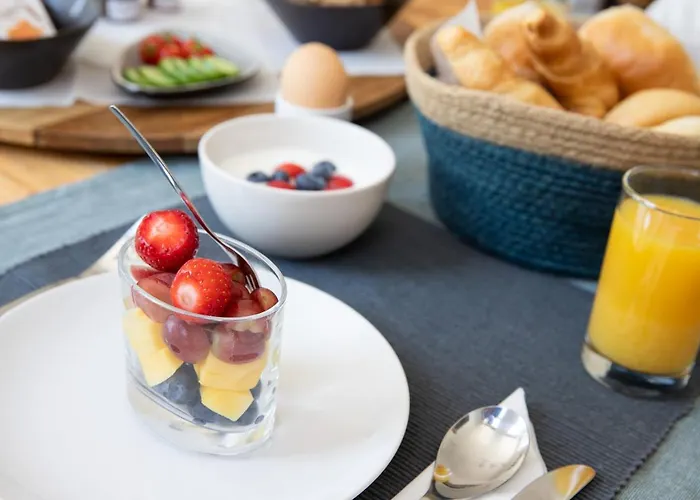 Bed & Breakfast Monument076 Etten-leur 3* Эттен-Леур